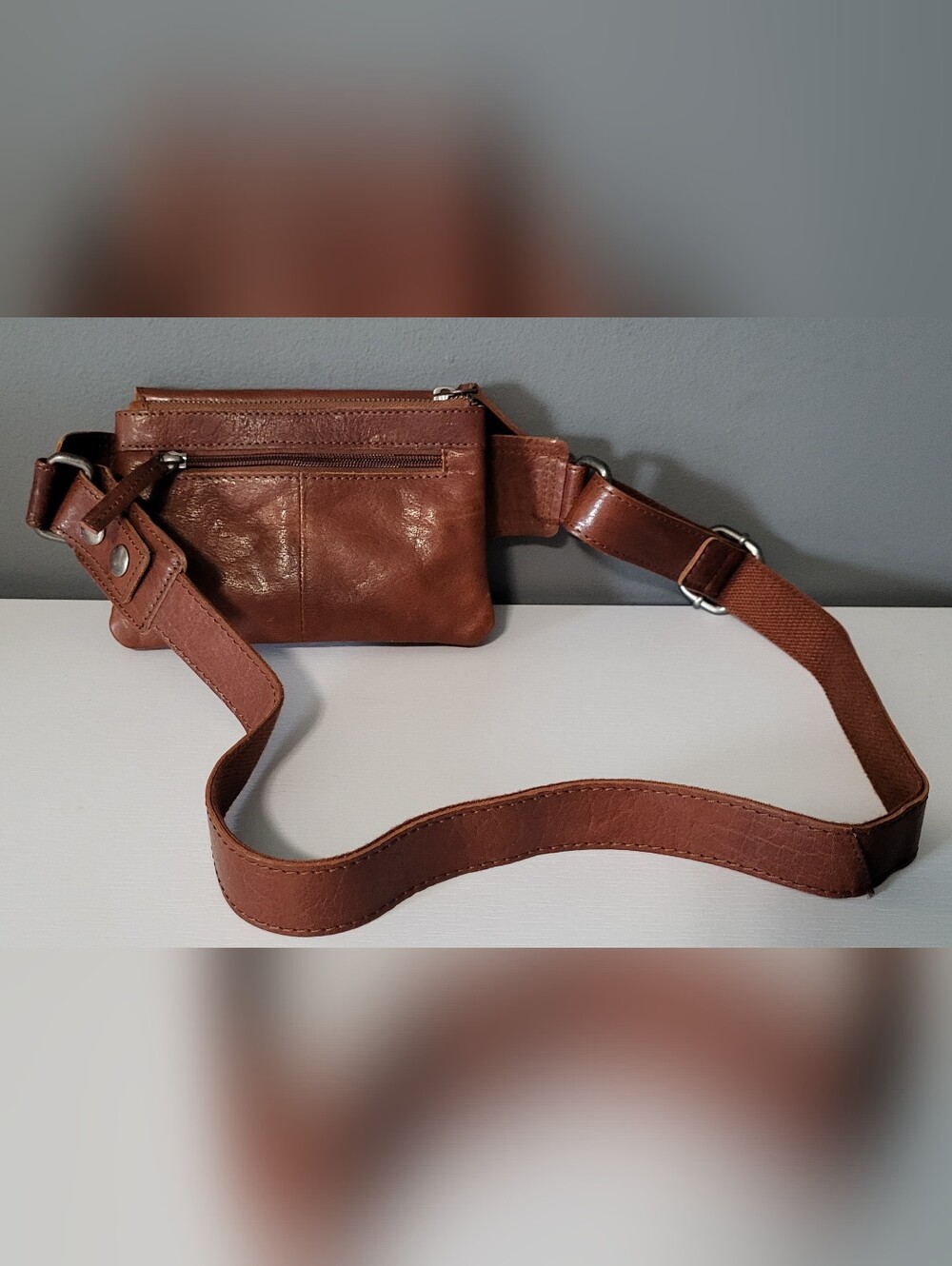 Spikes & Sparrow Belt/Waist Bag (Geniune Leather) - Picture 3 of 10